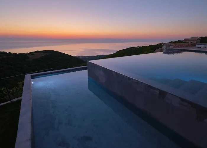 Aroa Eco Living Experience